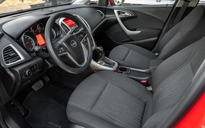 Opel Astra cena 26900 przebieg: 94000, rok produkcji 2010 z Radom małe 436